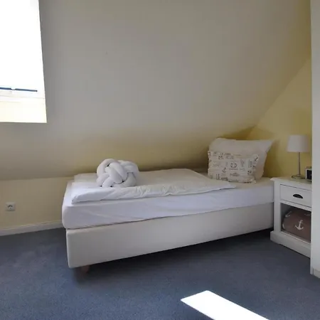 Gartenweg Dom wakacyjny *